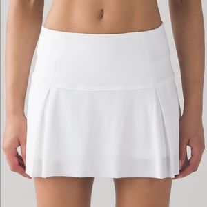 Lululemon white tennis skirt/skort